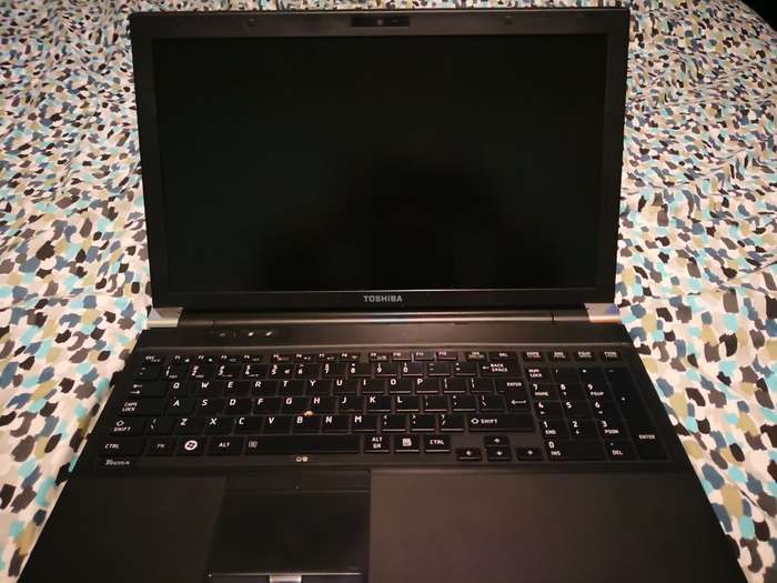 Toshiba TECRA R850-F42N