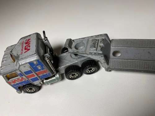 NASA Kenworth Transporter 1981 (Matchbox 1:90 - some damage)