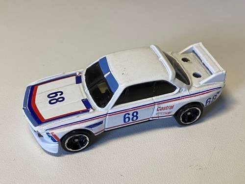 BMW 3.0 1973 CSL (Hot Wheels 2015 1:64)