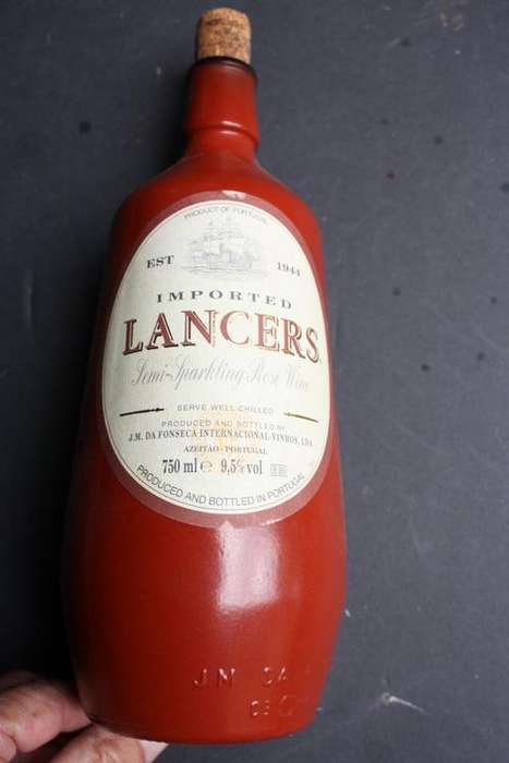 EARTHWARE DECANTER 80 MM DIAM. - 220 MM HIGH - J.M. DA FONSECA - PORTUGAL - PLEASE HAVE A LOOK
