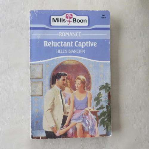 MILLS & BOON - RELUCTANT CAPTIVE - HELEN BIANCHIN