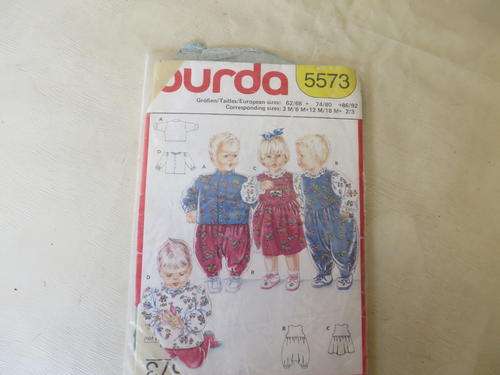 BURDA - PATTERN NO.5573  - SIZE 62/68 AND 74/80 CM ONLY