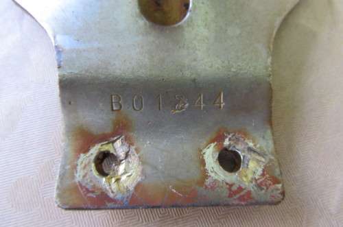 OLD AA METAL CAR BADGE - NO. B 01244 - AS PER SCAN