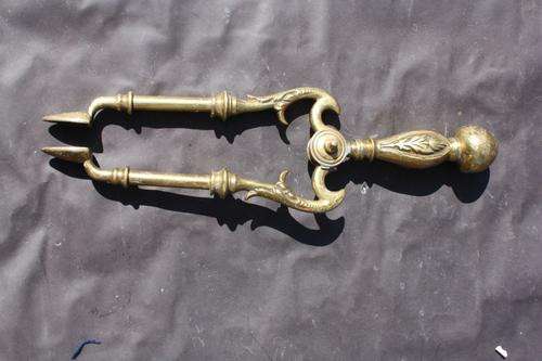 SOLID BRASS FIRE IRON