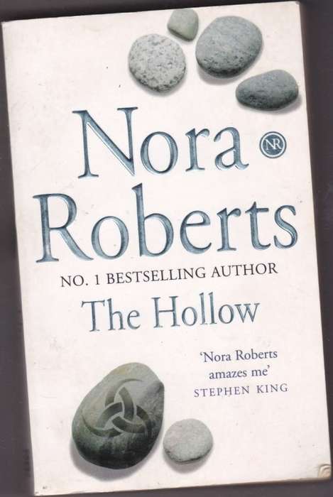 The Hollow - Nora Roberts
