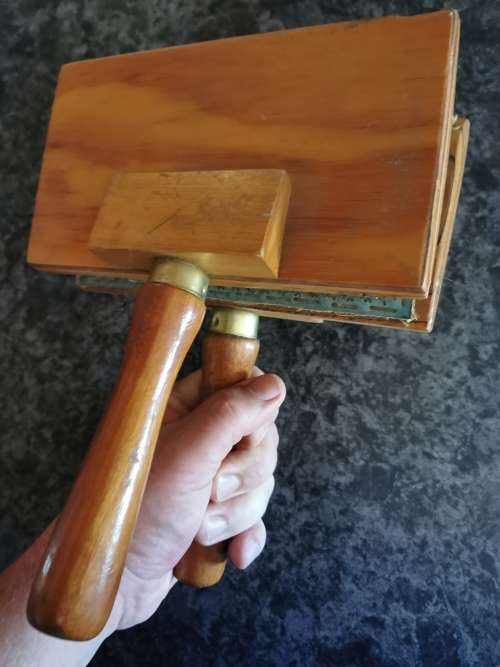 *Crazy R1 Auction* Vintage Wool Brushes for spinnig