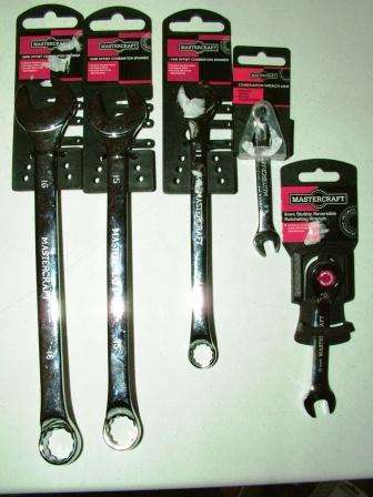 4 PIECE MASTERCRAFT OFFSET COMBINATION SPANNERS AND STUBBY REVERSIBLE RATCHETING WRENCH : CHROME VAN