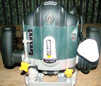 STRAMM Router 1200W