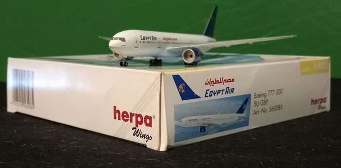 Herpa Wings, EGYPT AIR Boeing 777-200 #SU-GBP [560085] 1/400