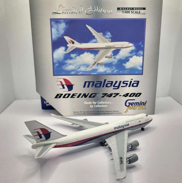 Malaysia Airlines B747-400 9M-MHL Gemini JetsII 3557449 1,400