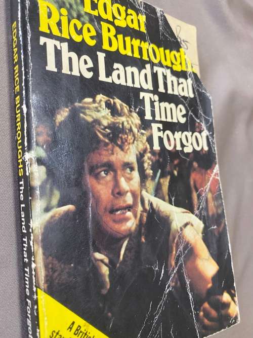 The land that time forgot. Edgar Rice Burroughs
