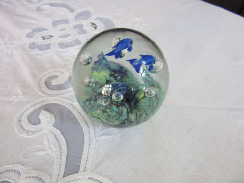 ART GLASS PAPERWEIGHT LARGE