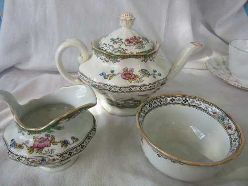SPODE EDEN -TEAPOT- MILK AND SUGAR tea for 2 pot size
