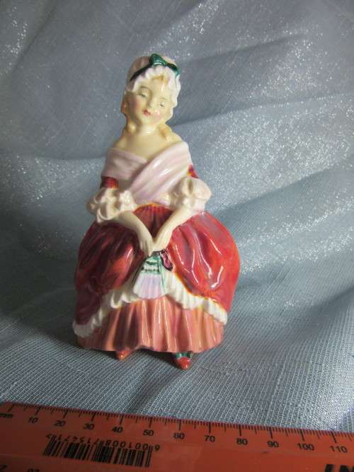 Royal Doulton HN 2038 - Peggy -Issued between  1949-1979- OPEN TO OFFERS