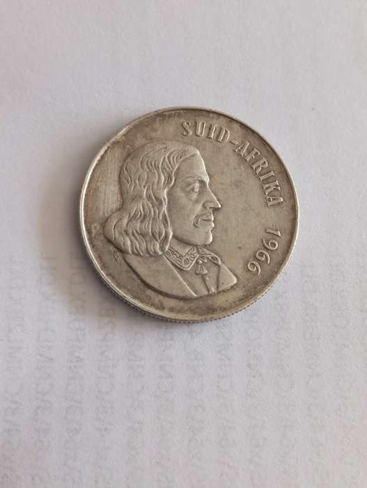 A SA R1 coin Afrikaans scrip coin