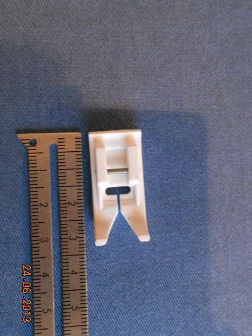 SNAP ON TEFLON PRESSER FOOT  FOR SEWING MACHINE