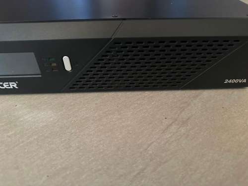 Mecer 2400VA 1440W 24V Inverter - 2 Batteries Required