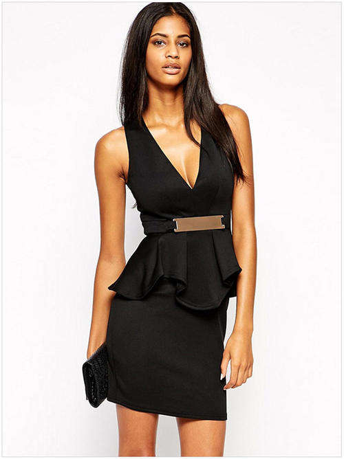 !!! CLEARANCE !!! BEAUTIFUL DRESS/ PARTY DRESS IN SIZE XS,S
