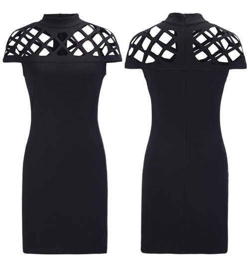 FASHIONABLE BLACK DRESS IN SIZE S