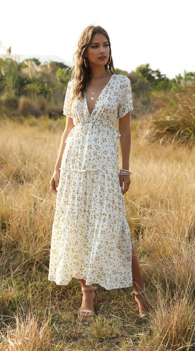 White Maxi Summer Dress in size XL