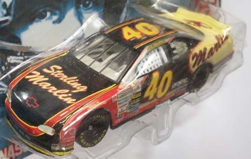 Hot Wheels DELUXE Racing Chevrolet Monte Carlo NASCAR HOT WHEELS SCALE 1999 Matchbox