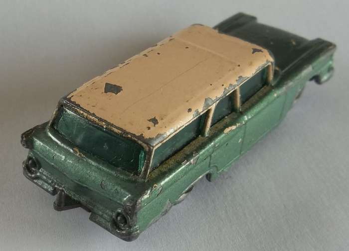 MATCHBOX Lesney 1-75 Series Regular Wheels #31 Ford Station Wagon Model Made in England MODEL car
