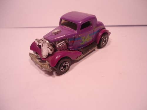 Hotwheels - # 2334 - 1980 - 3 Window `34 - 1 rivet - 34 Good Year Trf - made in Malaysia