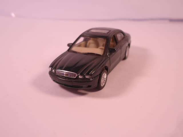 Road Signature/Cararama - Lot of 3 Models