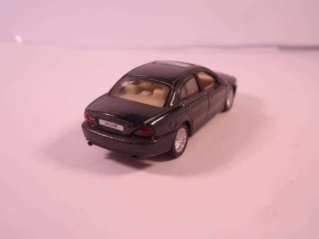 Road Signature/Cararama - Lot of 3 Models