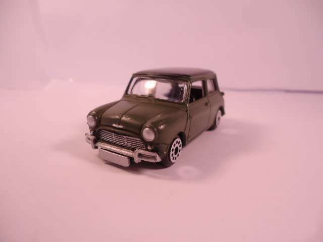 Lot of 4 Models - Summer/Yatming/Playart/China