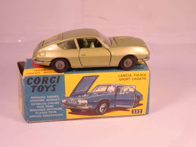 Corgi - Lancia Fulvia Sport Zagato (Repaint) - #332-A1