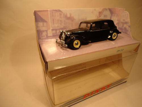 Matchbox Dinky  - # DY 22 - 1952 Citroen 15CV