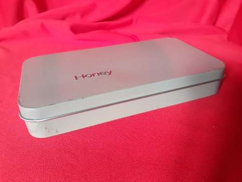 Collectible Tin - Honey Sandy Cream