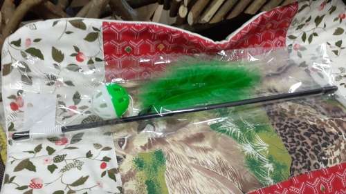 Cat Teaser Toy Bell ball and feathers - Green
