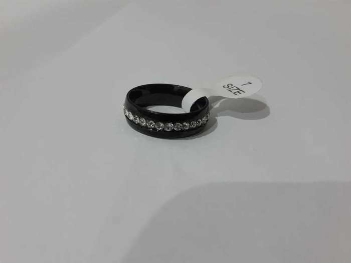 Diamante Fashion Ring - Black