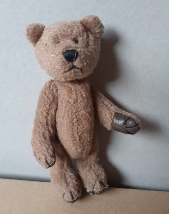 BARGAIN BIN Vintage Articulated Teddy Bear