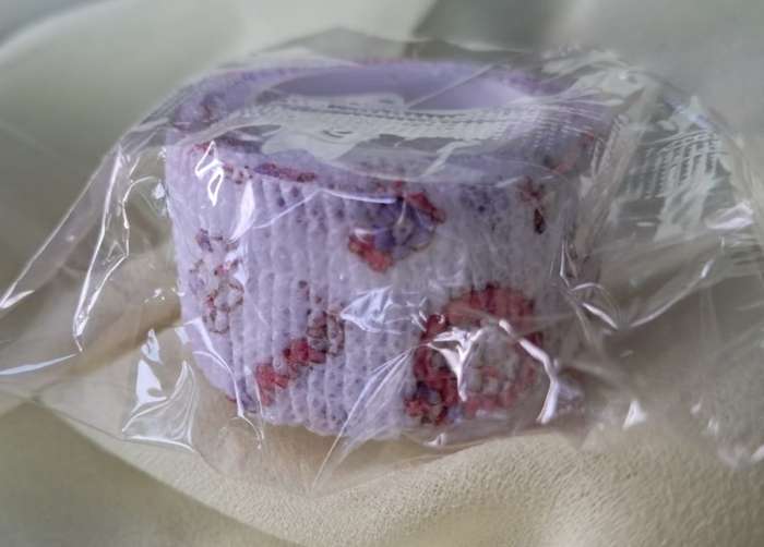 Cohesive Elastic Conforming Bandage Designs 25mm - Red-Purple Cats