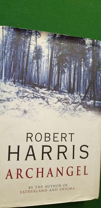 Archangel. Robert Harris.