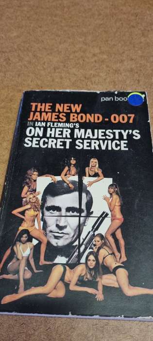 On Her Majesty`s Secret Service. The new James Bond 007. Ian Fleming.