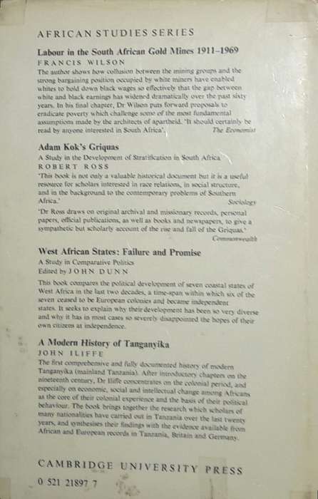 Afrikaners of the Kalahari - Margo & Martin Russell