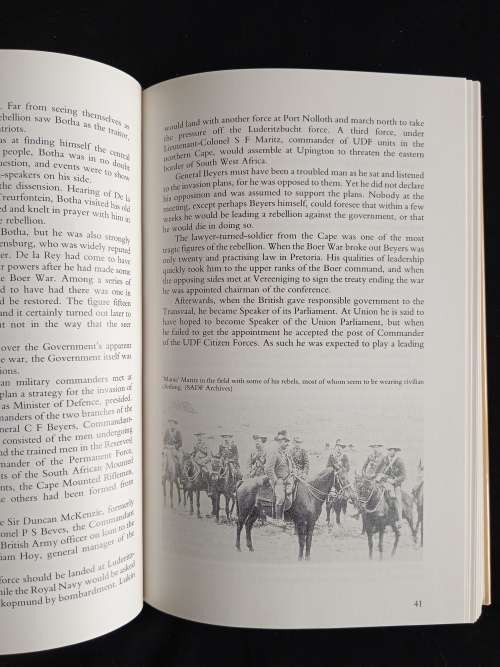 Urgent Imperial Service: South African Forces in German South West Africa 1914-1915 by Gerald L`Ange