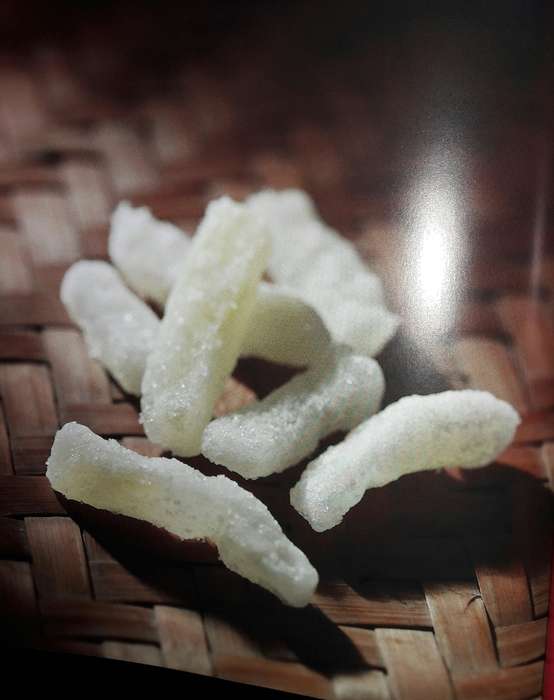 The Family Herbal Cookbook - Cecilia Tan