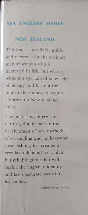 Sea Angler`s Fishes of New Zealand by Arthur W Parrott