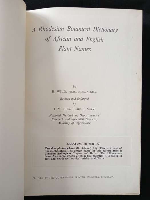 Rhodesian Botanical Dictionary of African & English Plant Names by H Wild