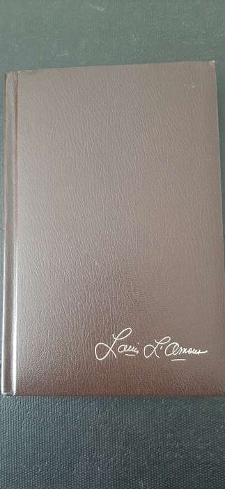 Sackett by Louis L'Amour (Delux Version Collectors Edition)