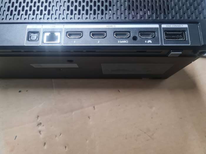 SAMSUNG ONE CONNECT BOX and CABLE SOC1001BA FOR FRAME TV