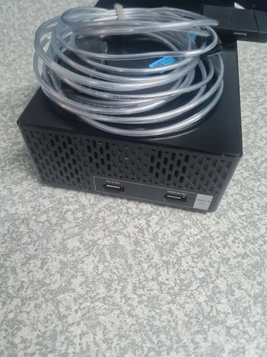 SAMSUNG ONE CONNECT BOX AND CABLE