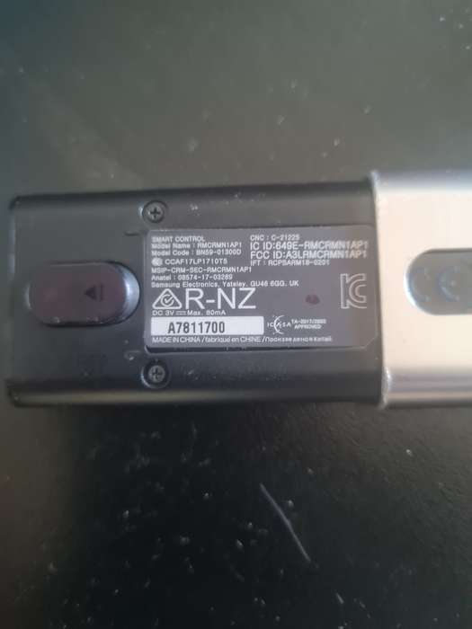 SAMSUNG BN59-01300D QLED REMOTE