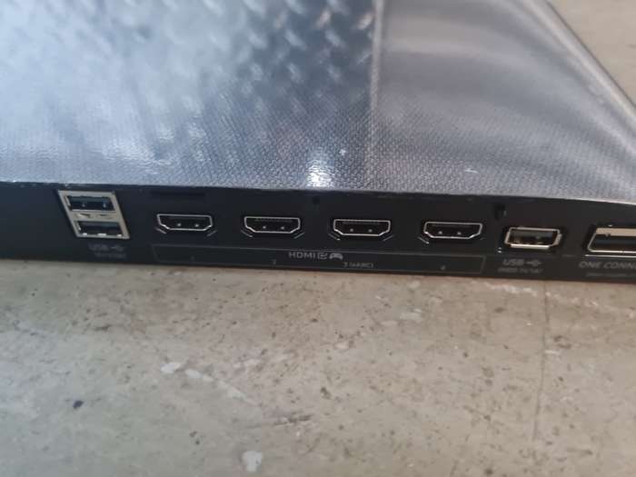 SAMSUNG ONE CONNECT BOX AND CABLE SOC8001CA QN700 SERIES