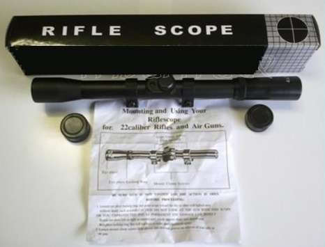 2 X Scopes on Auction!! 4X20 Air Rifle / .22 Rifle Scope. Complete with mountings!